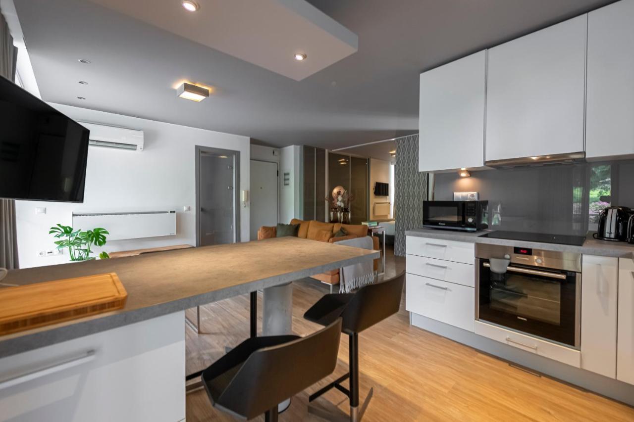 Phaedrus Living: Luxury Flat Vouliagmeni