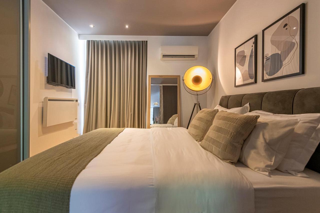 Apartment Phaedrus Living: Luxury Flat Vouliagmeni